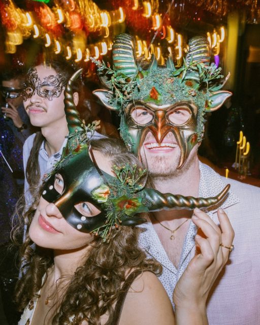 Happy New Year!
May it be showered in as much opulence as last nights Masquerave! 

📸 @auragraph__