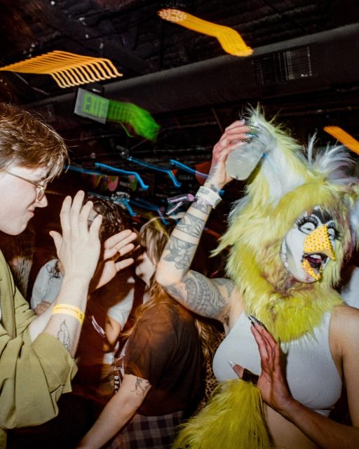 Kept it wild and weird for day 3 of Treefort!
Doing it all over again tonight!

📸
@electric.antz