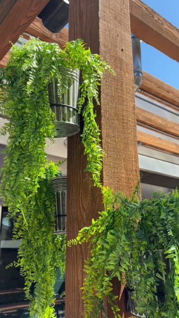 Our new summer menu has the patio poppin!🥂
Come find your new favorite cocktail only at @haphap_lounge !